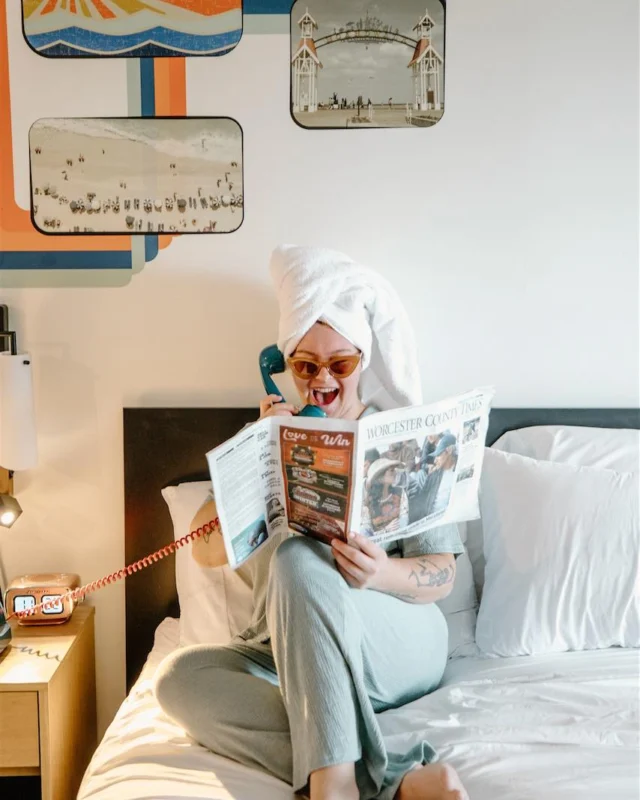Phone a friend! 📞✨ It's your last chance to save big during our Cyber Sale. Book by midnight and save 30% on 2025 stays with promo code CYBER30 at checkout! 🏖️ Learn more 👉 sealoftoceanfronthotel.com {or tap the link in bio}.

*Blackout dates apply. 3-night minimum required.